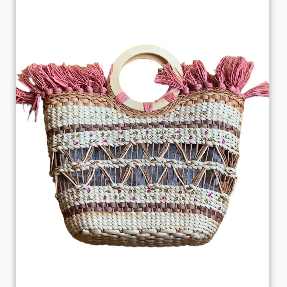 Sondra Roberts Coral Straw Woven Wood Ring Handle Beach Bag with Fringes
